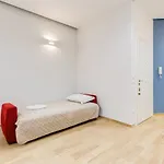 Oslavia Central House